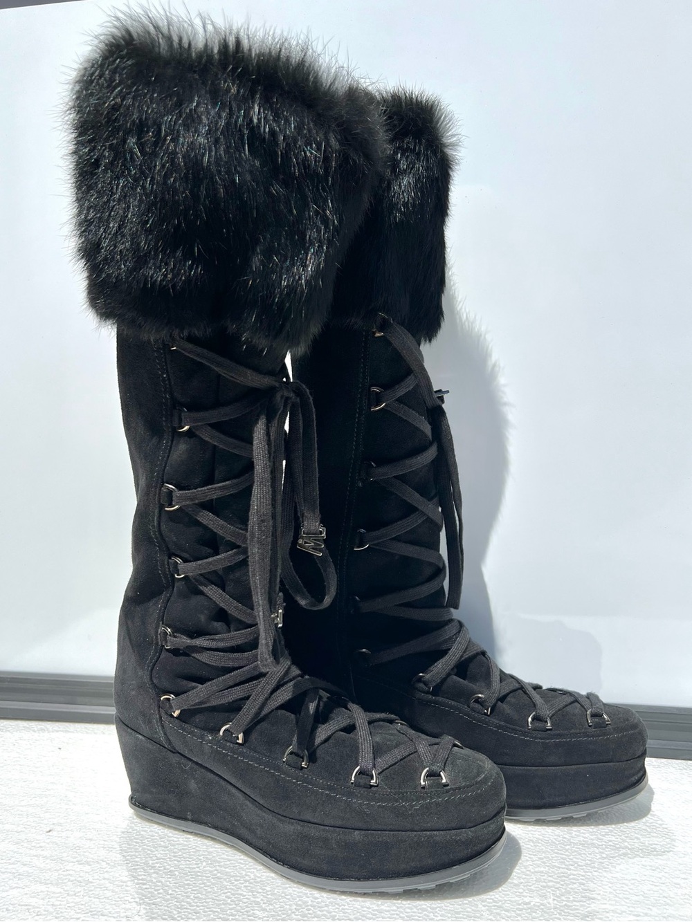 Stuart Weitzman Women's Black Suede Knee High Lace Up Fur Boots Platform 7.5